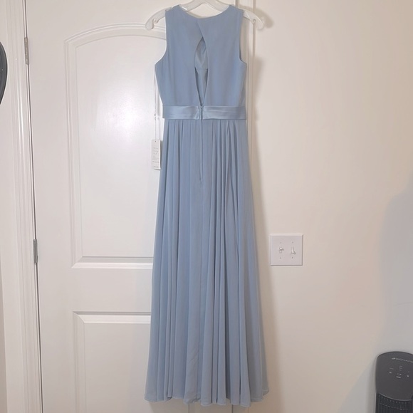 NWT Kanali K Dusty Blue Sleeveless Gown Size 2 NWT - Picture 2 of 9